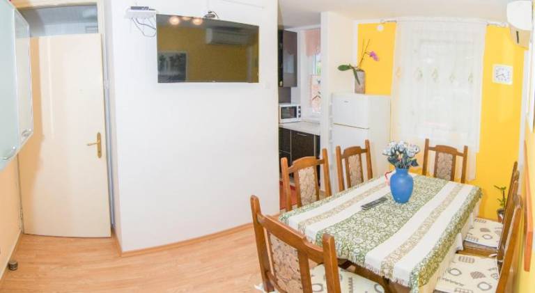 Apartma Plužna