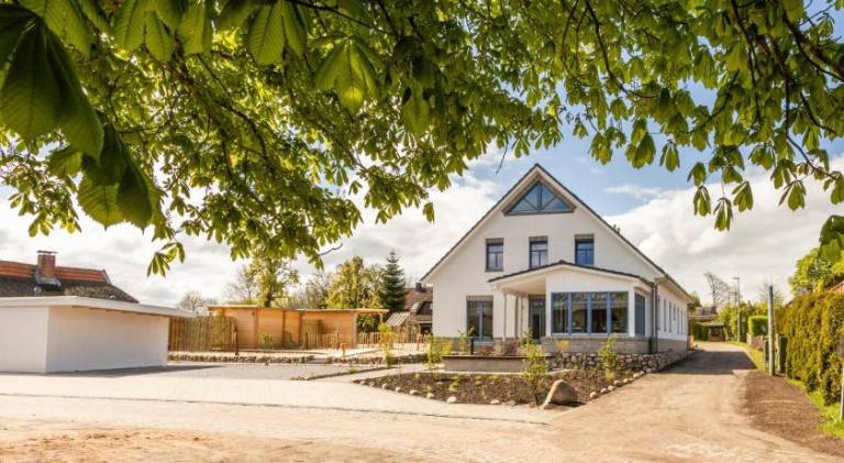 Rental apartment with yard, sauna & terrace in Butjadingen