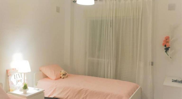 Rental apartment with patio — photo 2