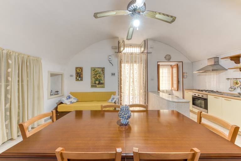 Rental apartment with 3 rooms for 5 persons — photo 5