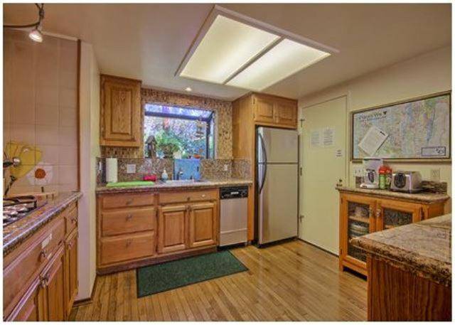 Ample house | Dogs allowed — photo 3