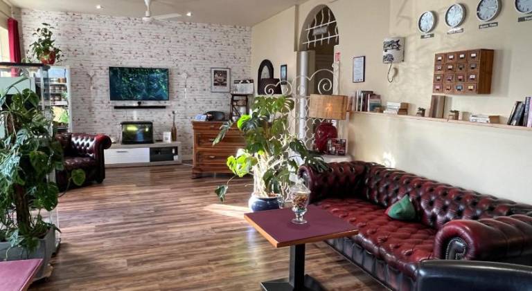 Le Crist'Al, hotel climatise, front de mer, proche du centre ville, et solution de restauration — photo 3