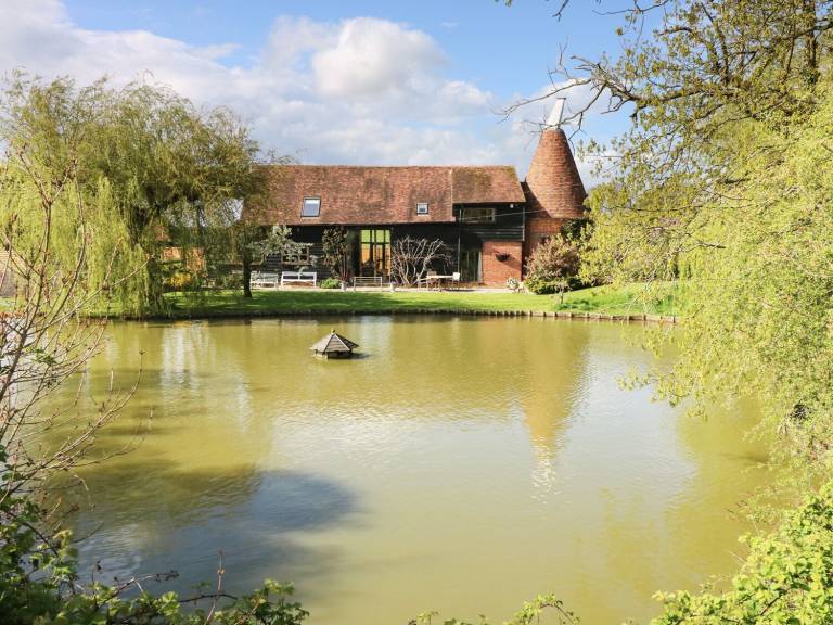 Cottage  Tenterden