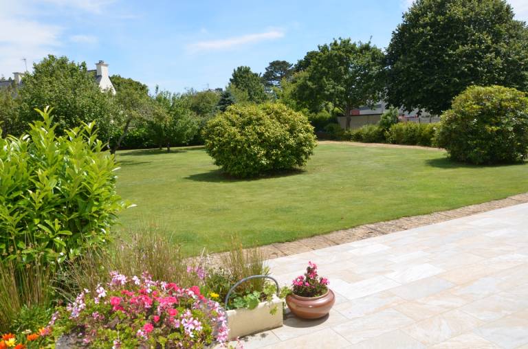 Ample gite with patio, yard & BBQ | Dogs allowed — photo 3
