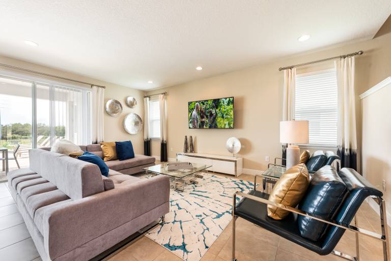 Family-oriented house with hot tub & private pool | Pet-friendly — photo 3