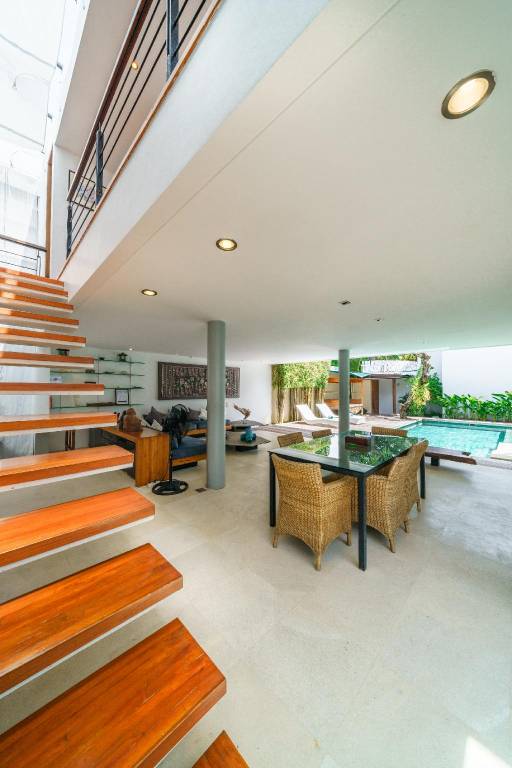Villa with yard, hot tub & private pool | Good for workation — photo 4