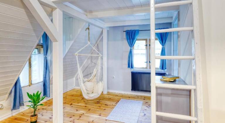 Holiday apartment with 2 rooms for 6 persons — photo 4