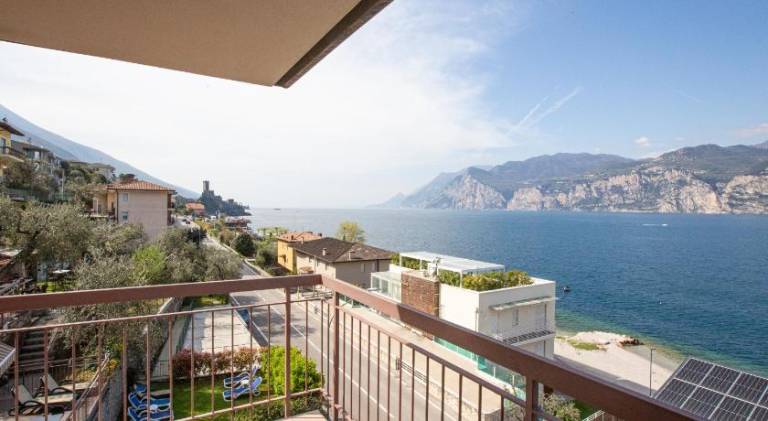 Serviced apartment with BBQ, private pool & garden | Next to the beach | Good for workation | Pets are welcome — photo 3