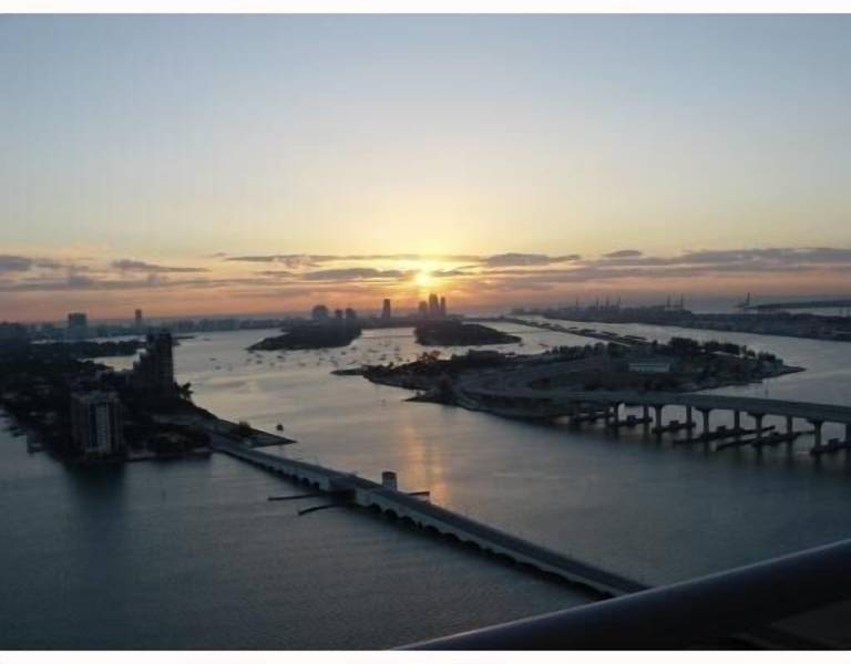 Condo  Miami