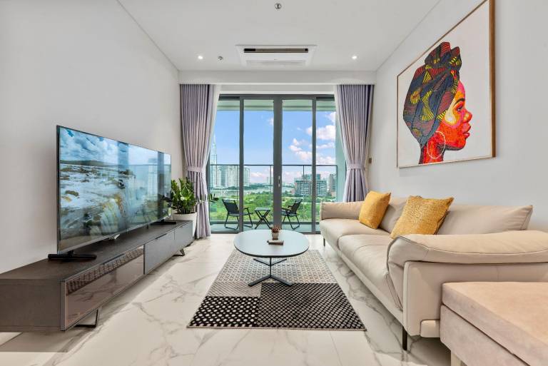 Vacation home with pool in Ho Chi Minh City