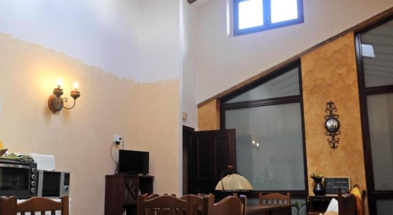 Fully equipped ample vacation home with garden, terrace & private pool | Perfect for remote work | Pets are welcome — photo 4