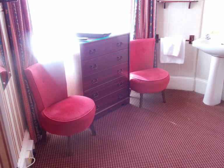 The Darnley Hotel — photo 4