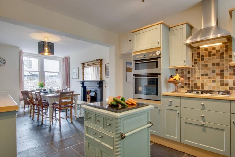 Fully equipped lovely cottage | Pets are welcome — photo 2
