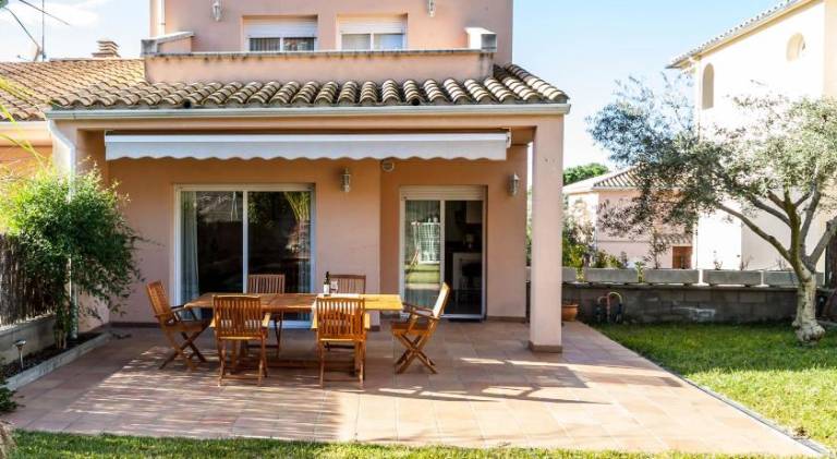 Ample house | Next to the beach | Pets allowed in L'Escala