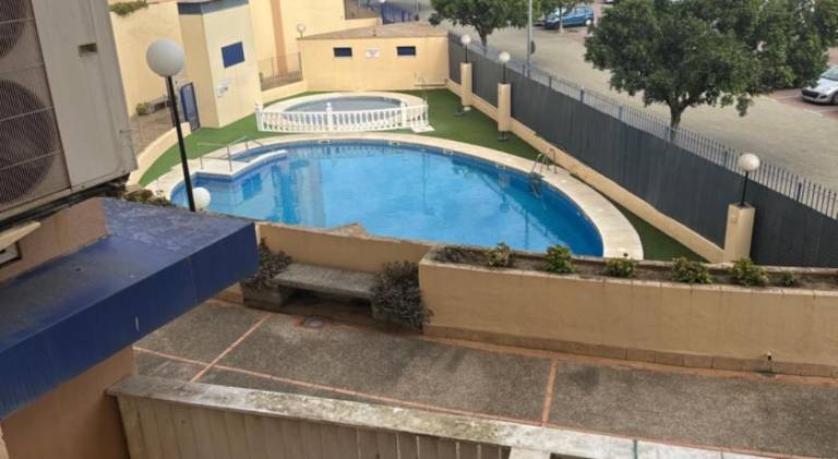 Rental apartment with private pool, terrace & BBQ — photo 4