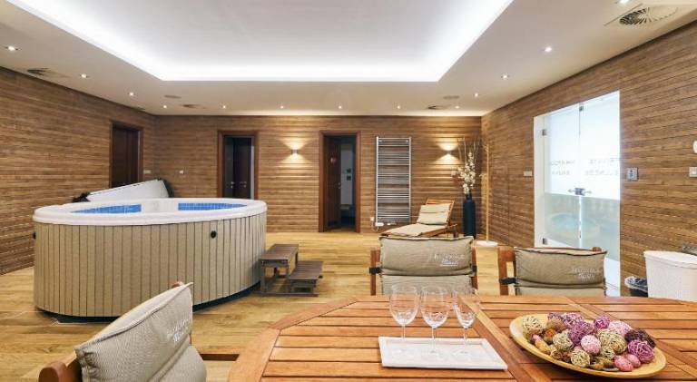 Family-friendly apartment with hot tub, barbecue & sauna | Pets are welcome — photo 3