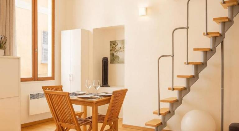 Rental apartment | Near Castle Hill — photo 2