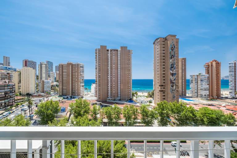 Albatros 12-8 Sea Views Levante Beach in Benidorm