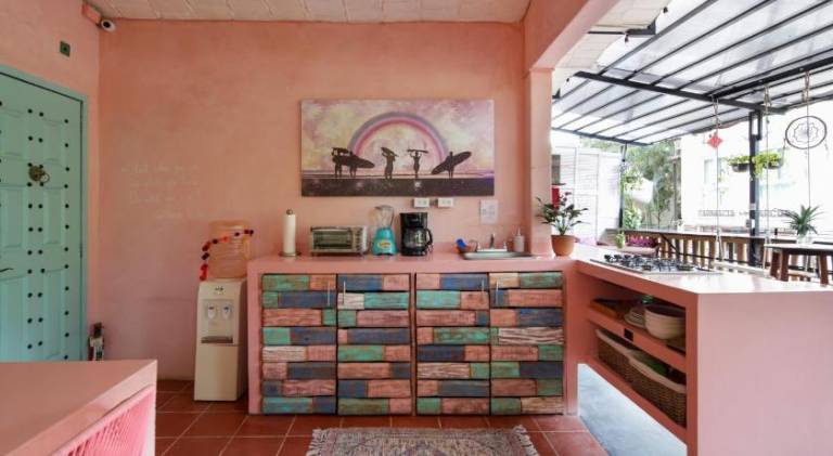 My Sisters House - Female only — photo 4