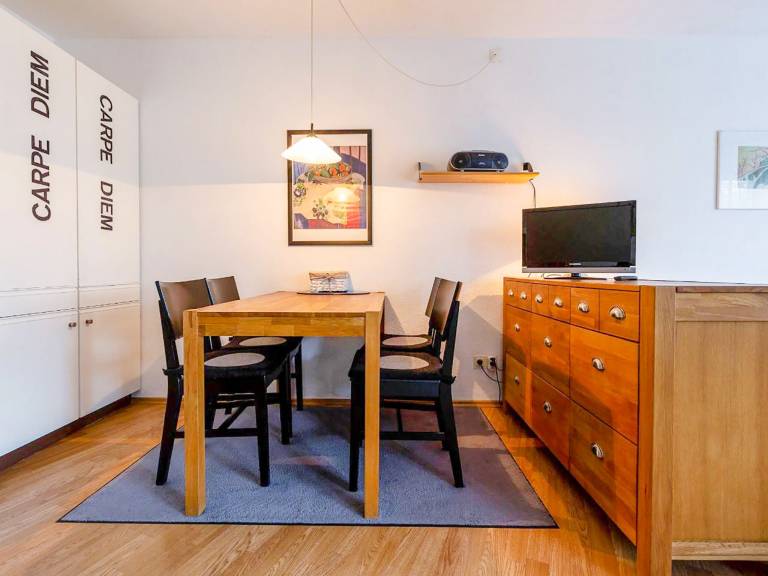 Ferienwohnung mit Hund in Immenstaad am Bodensee für max. 2 Gäste