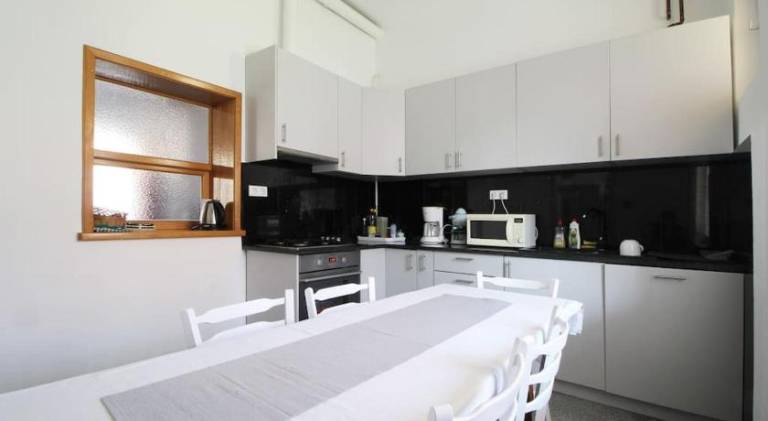 180 m&sup2; Ferienhaus