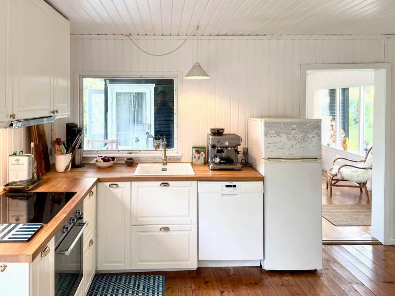 Family-friendly vacation home with garden, barbecue & patio | Pets are welcome — photo 5