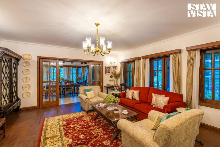 Villa with yard | Pet-friendly — photo 2