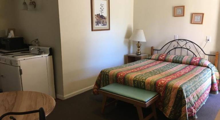 Sun -N- Sand Motel — photo 2