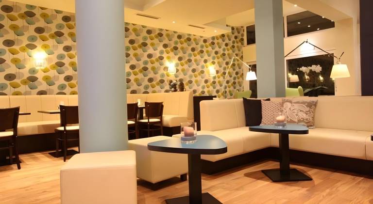 Central Hotel Eschborn — photo 3