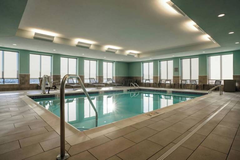 Courtyard by Marriott Indianapolis Fishers