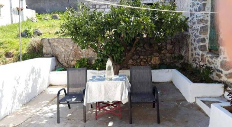 Vacation home with garden & patio | Pets allowed — photo 4