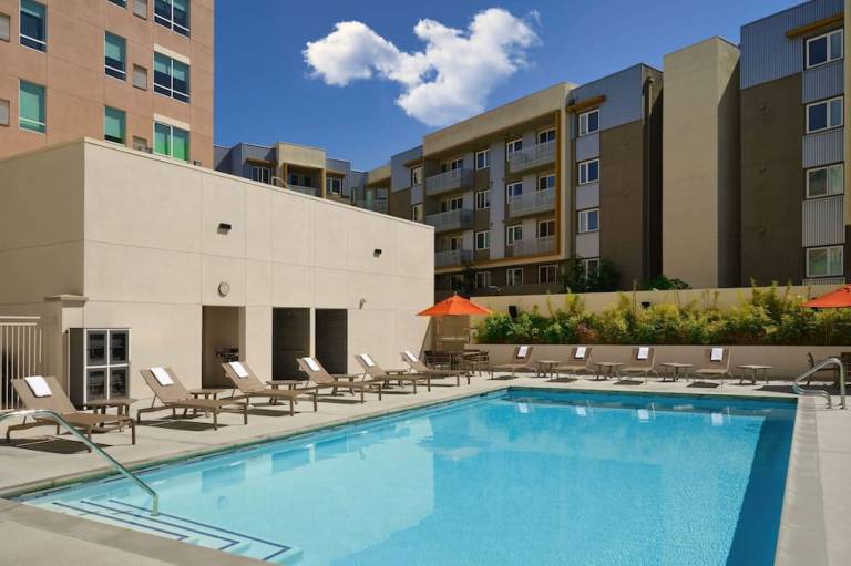Hyatt House LA University Medical Center