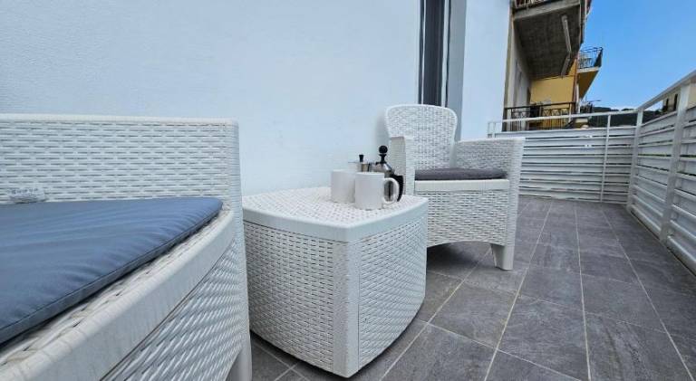 Rental apartment with patio | Suitable for remote work — photo 3