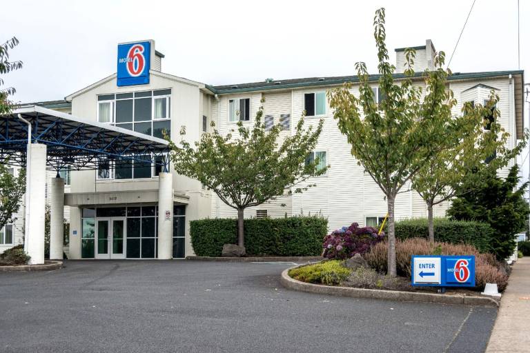 Motel 6 Lincoln City, OR in Lincoln
