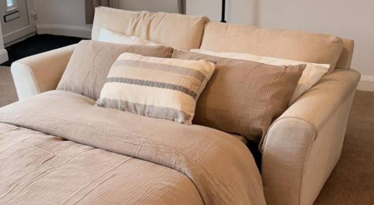 Vacation home with 1 room for 6 persons in Huddersfield