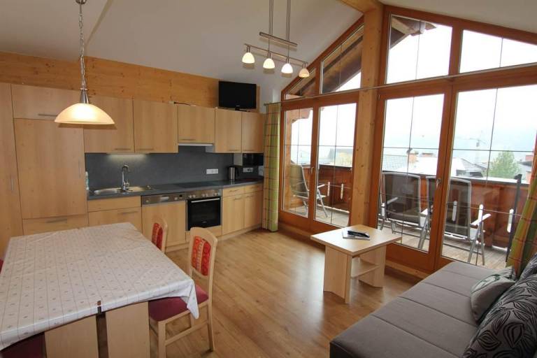 Holiday apartment with patio — photo 2