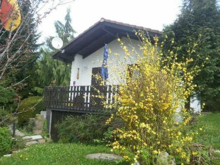 Vacation home with yard, terrace & barbeque | Nature view — photo 2