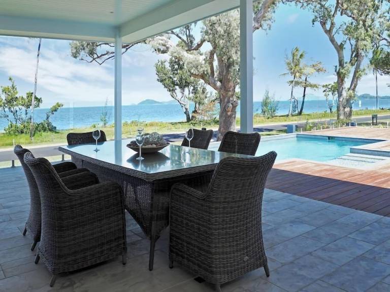 House Kurrimine Beach