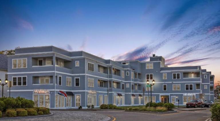 Thomas Sea Suites Penthouses in Plymouth, MA