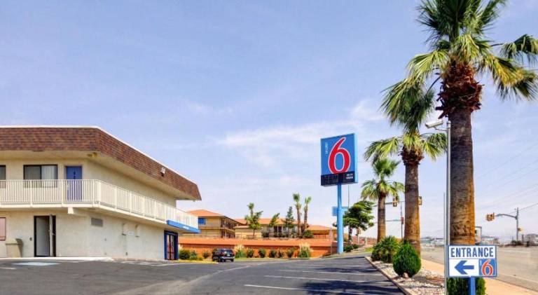 Motel 6 Saint George, UT - University/Historic Downtown — photo 5