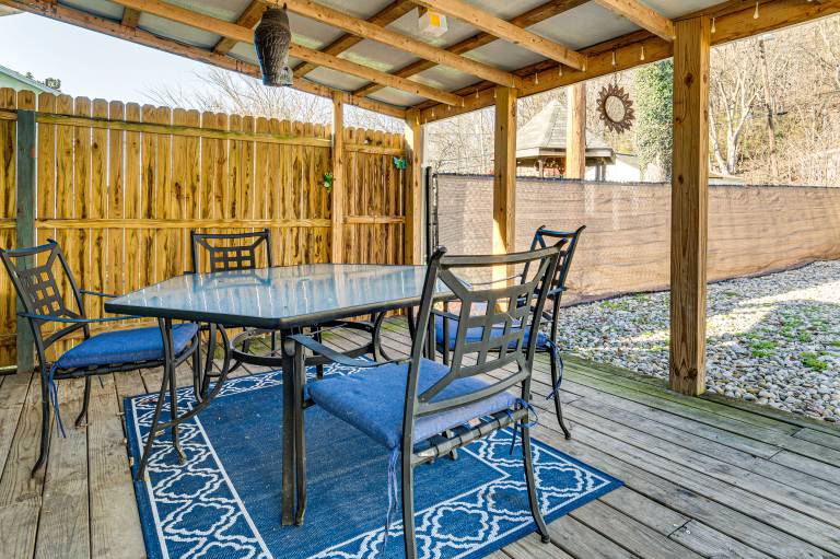 East End River Retreat: Dogs Welcome! — photo 2