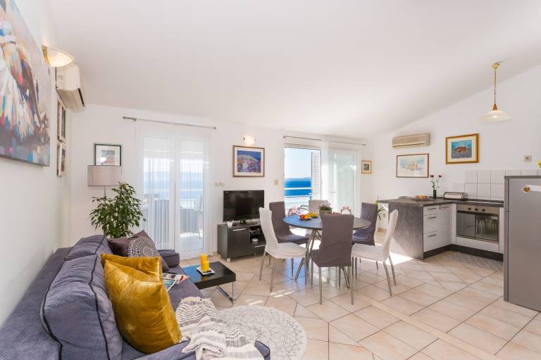 Two bedroom apartment with terrace and sea view Rastići, Čiovo (A-1084-b) — photo 2
