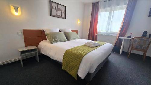 Chambre type hotel avec Salle de bain privee — photo 2