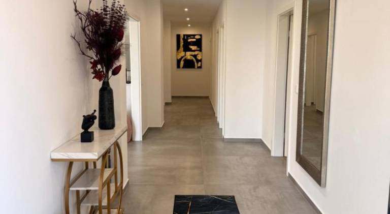 Rental apartment with patio & garden | Pets allowed in Friedrichshafen