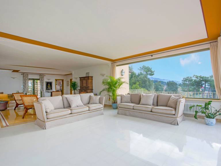 Vacation home with garden, BBQ & patio | Sea view — photo 2