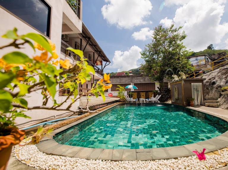 Baan Veerakit Guesthouse — photo 2