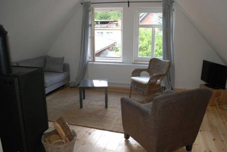 Child-friendly beautiful house with patio & barbeque | Dogs allowed — photo 3