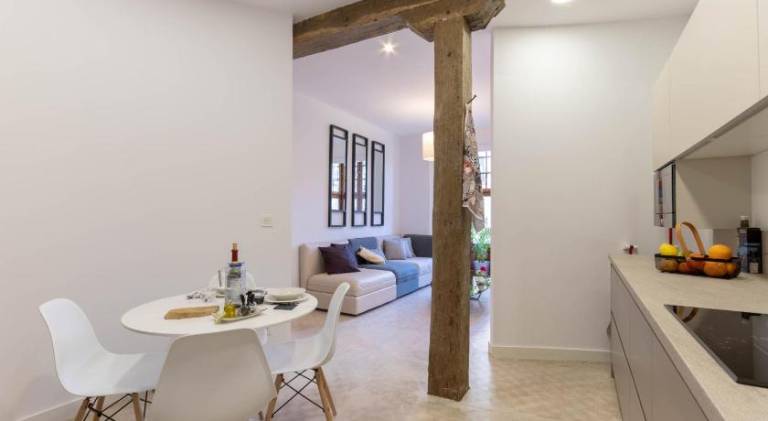 Acogedor, de Diseno Moderno en Zona Antigua — photo 2