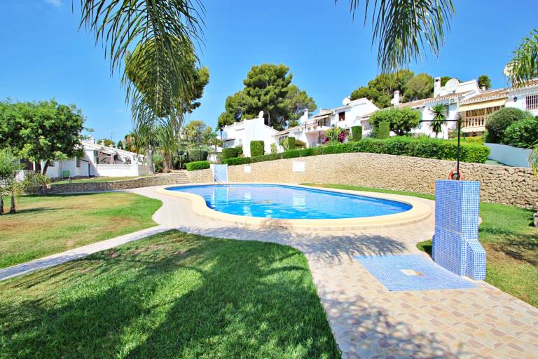 Fully equipped pleasant villa with private pool, barbeque & garden | Dogs allowed — photo 2