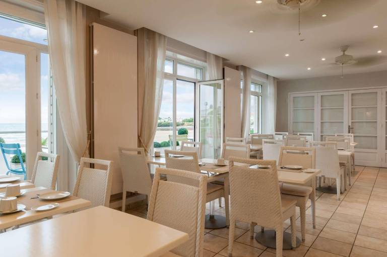 Hôtel Miramar, Royan — photo 4